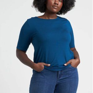 NWT Universal Standard Stovepipe Sleeve Tee